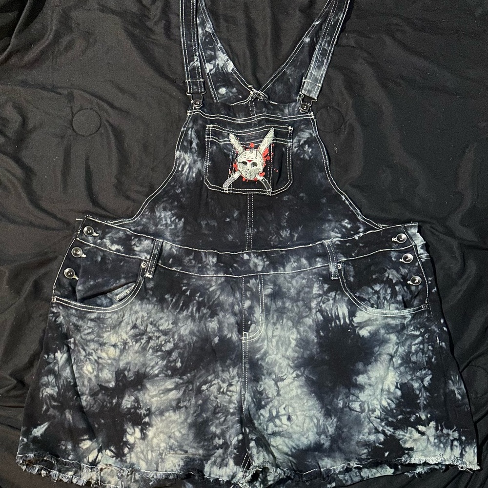 Plus size 3 Jason Vorhees shortalls.